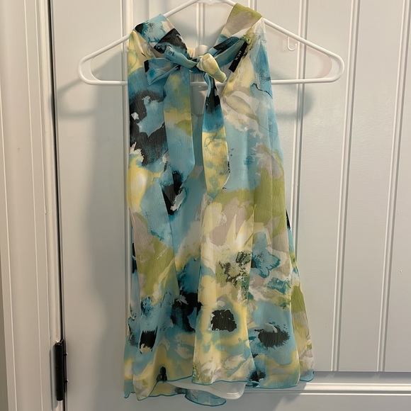 BCX Abstract Watercolor Ruffle Halter Top Tie-Neck on Back in Small - Picture 2 of 9